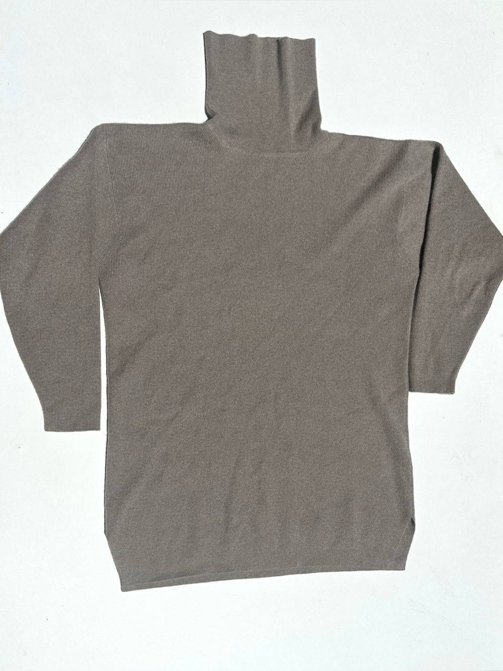 TSE Cashmere Men's Taupe-Beige Turtleneck Sweater, M